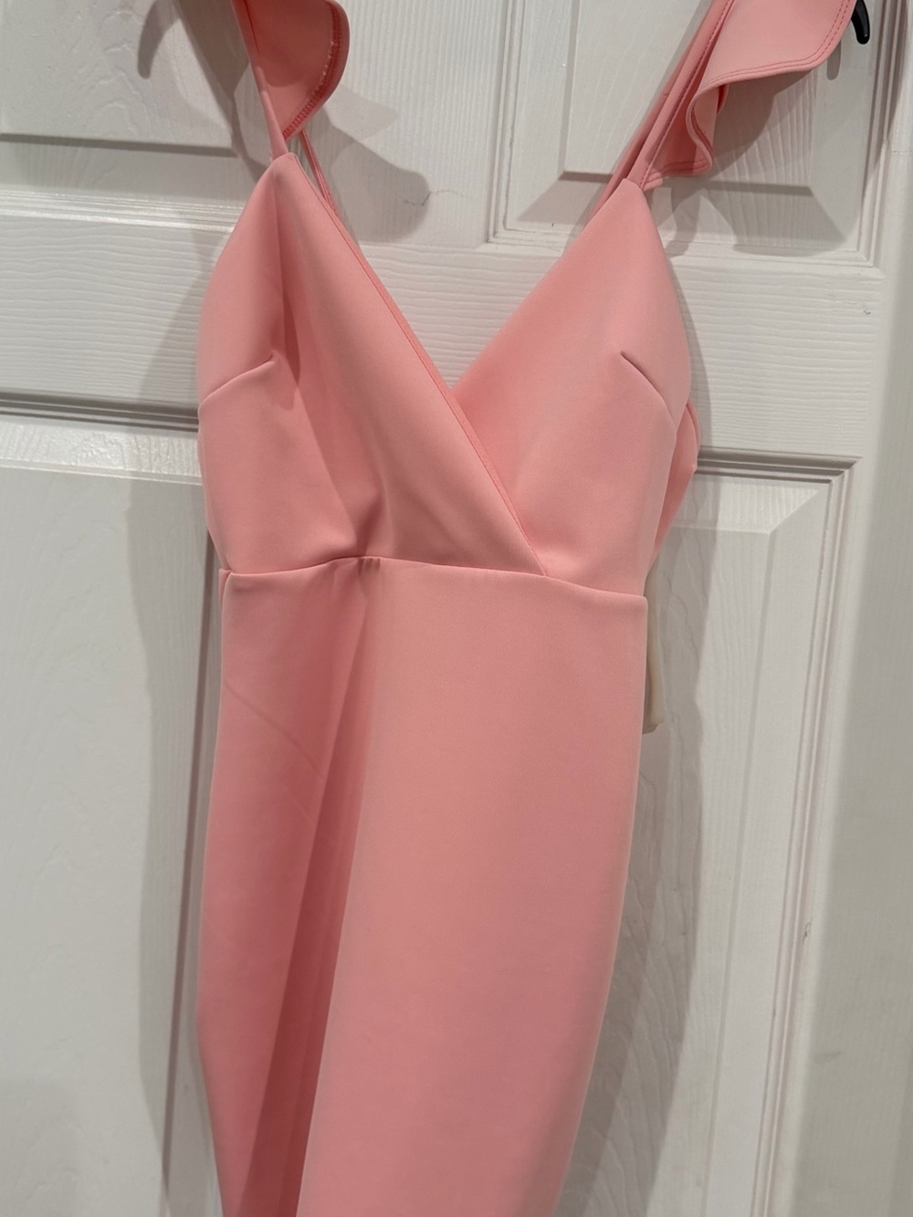 Elegant Pink V-Neck Women’s Dress